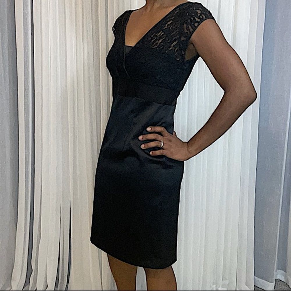 Banana Republic Dress Womens Size 4 lace satin black bow at waist midi LBD